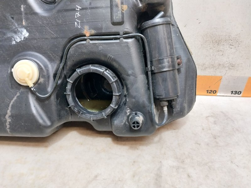 Бак топливный