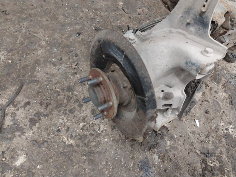 Балка задняя