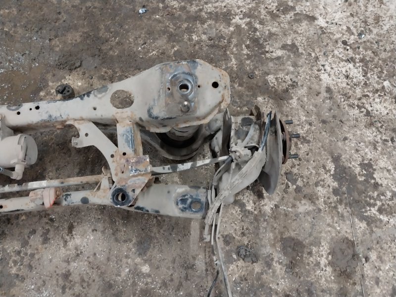 Балка задняя