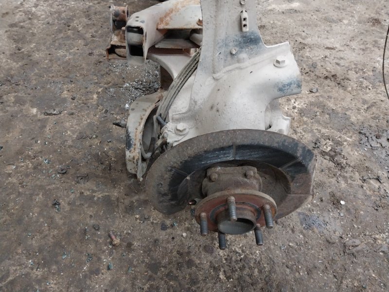 Балка задняя