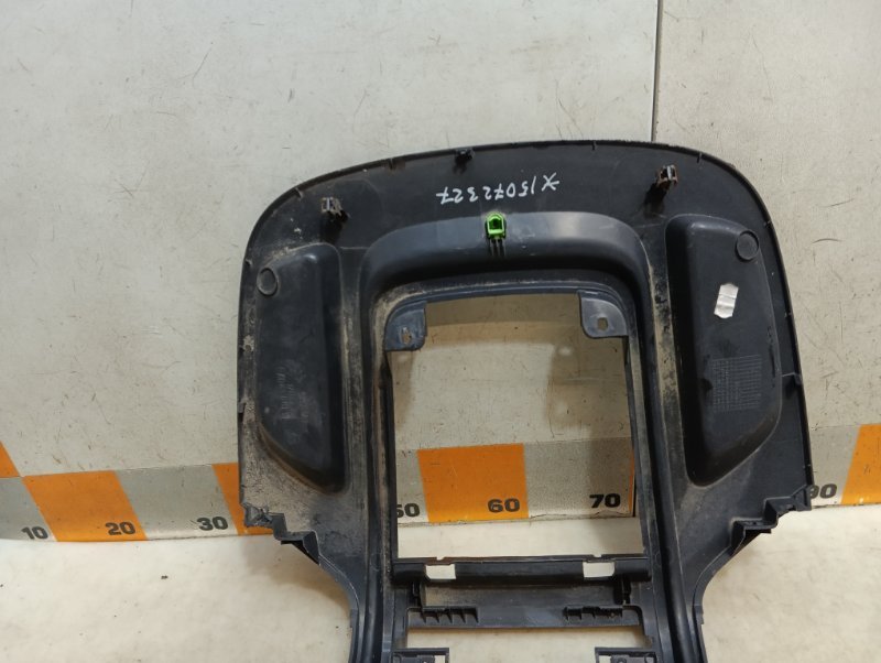 Рамка магнитолы