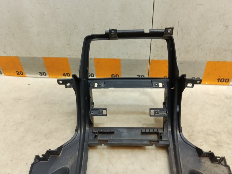 Рамка магнитолы