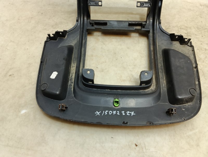 Рамка магнитолы