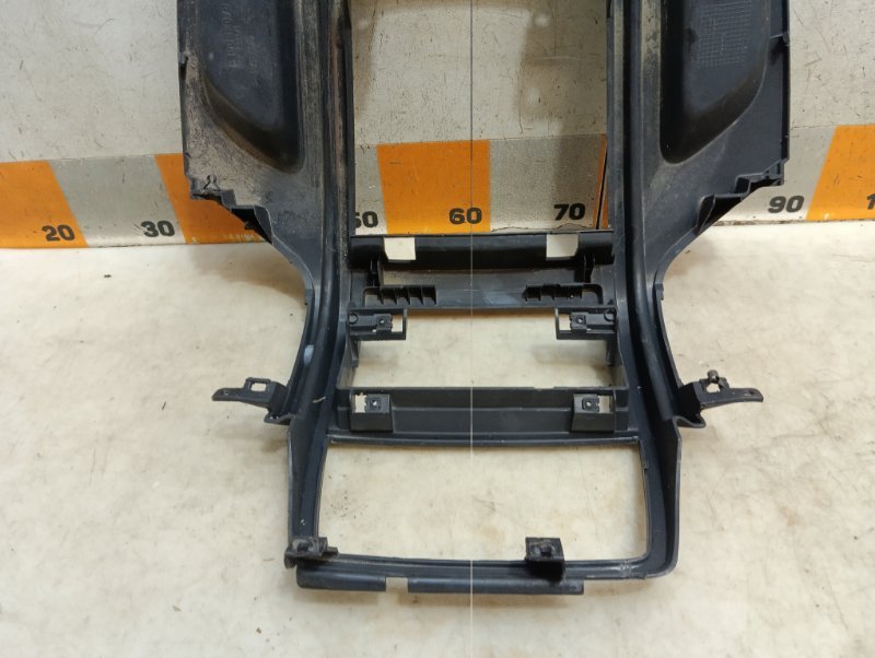 Рамка магнитолы