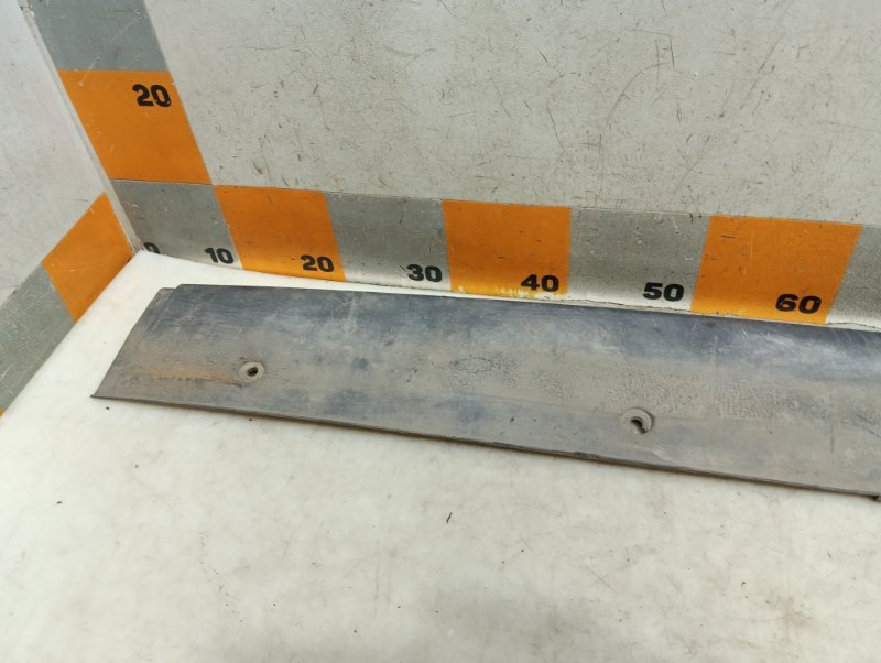 Накладка заднего бампера