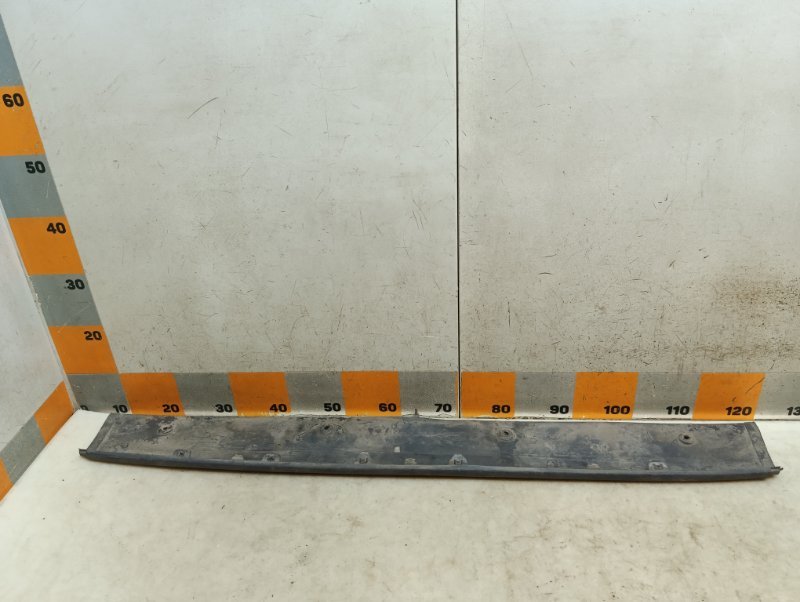 Накладка заднего бампера