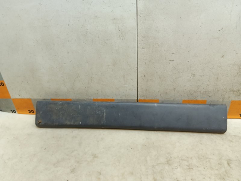 Молдинг двери