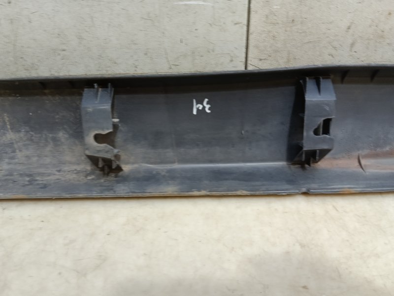 Молдинг двери