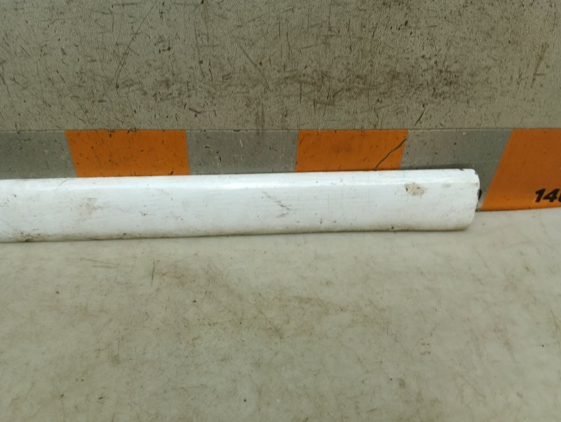 Молдинг двери