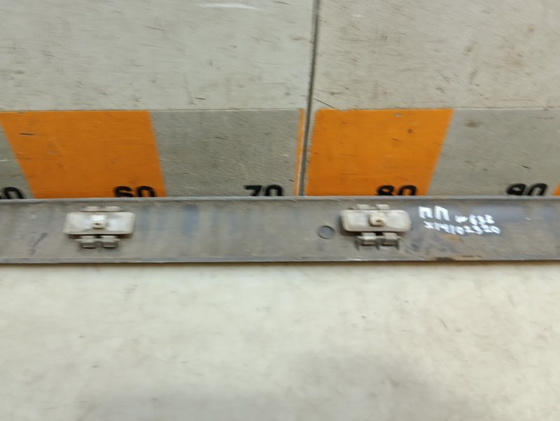 Молдинг двери