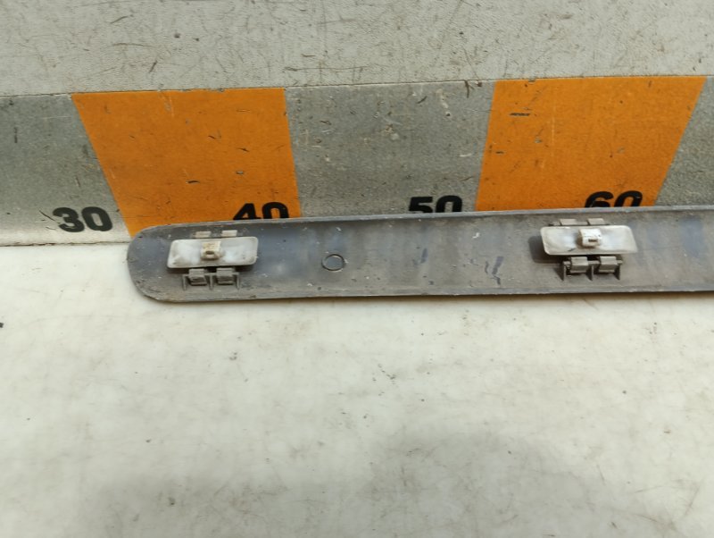 Молдинг двери