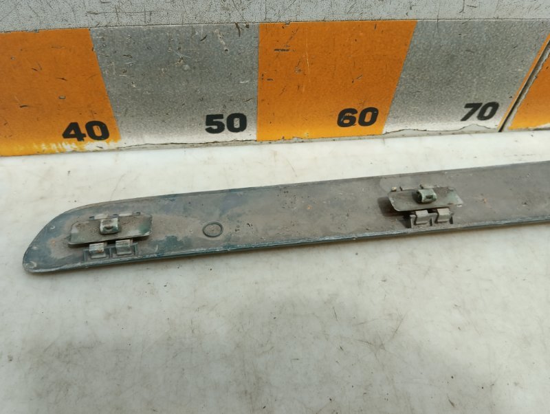 Молдинг двери