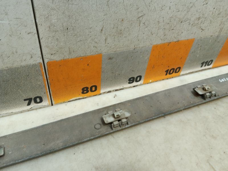 Молдинг двери