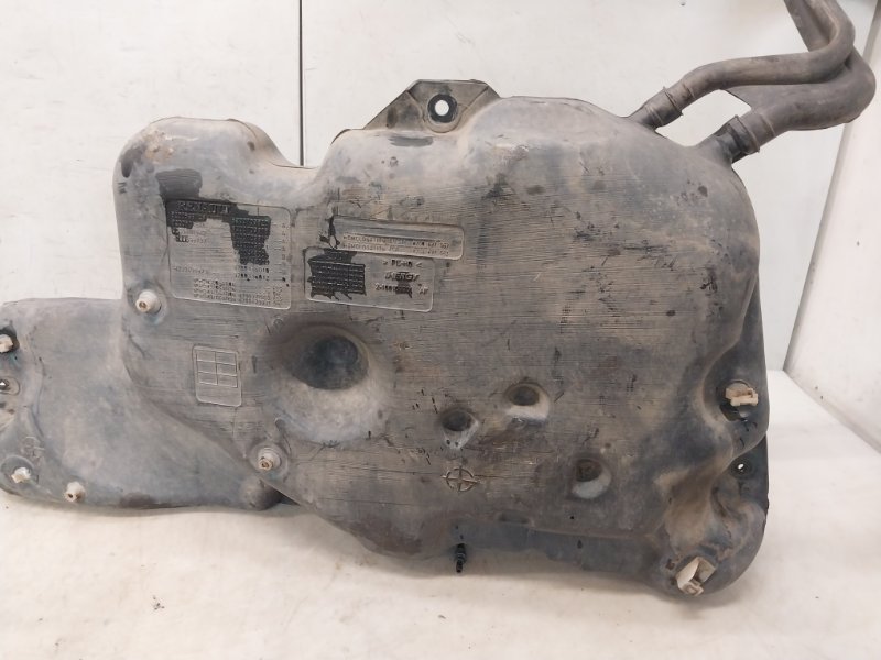 Бак топливный