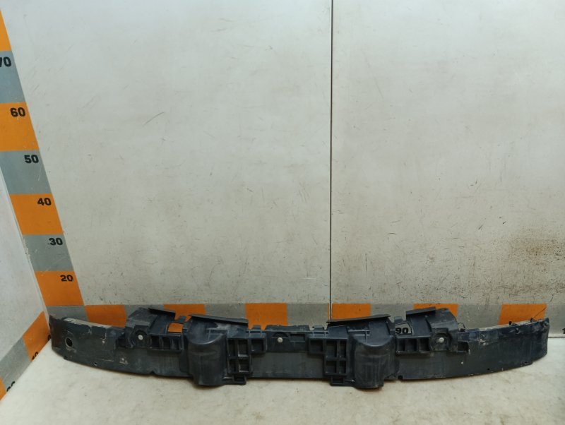 Усилитель переднего бампера