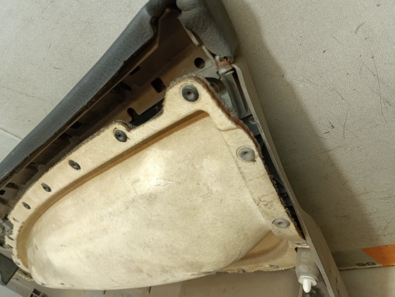 Обшивка двери