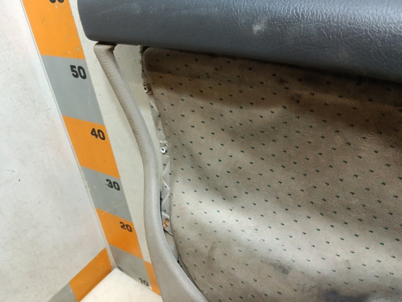 Обшивка двери