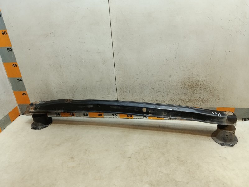 Усилитель заднего бампера