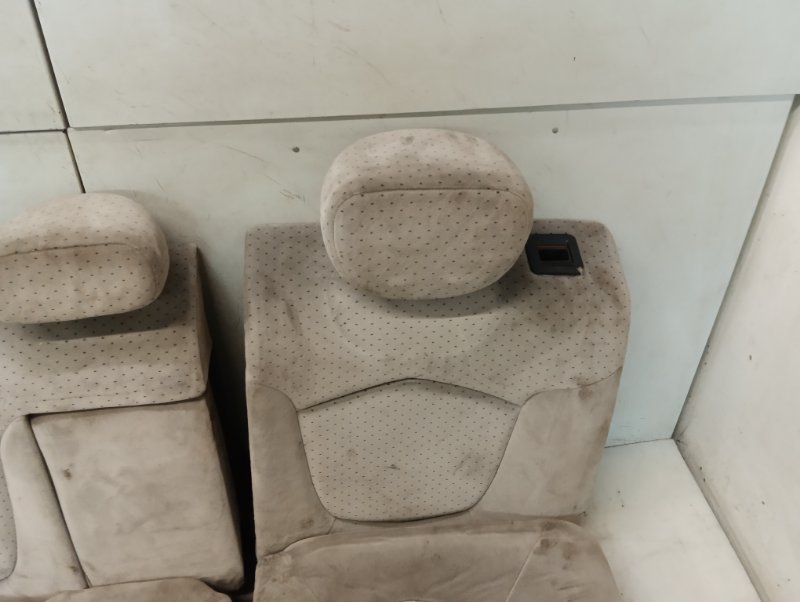 Сиденье салонное