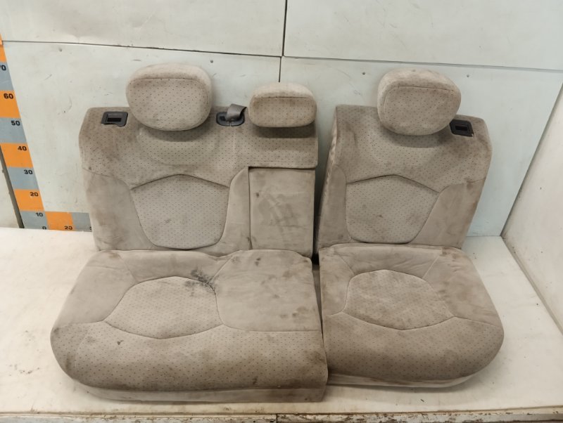 Сиденье салонное