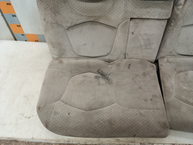 Сиденье салонное