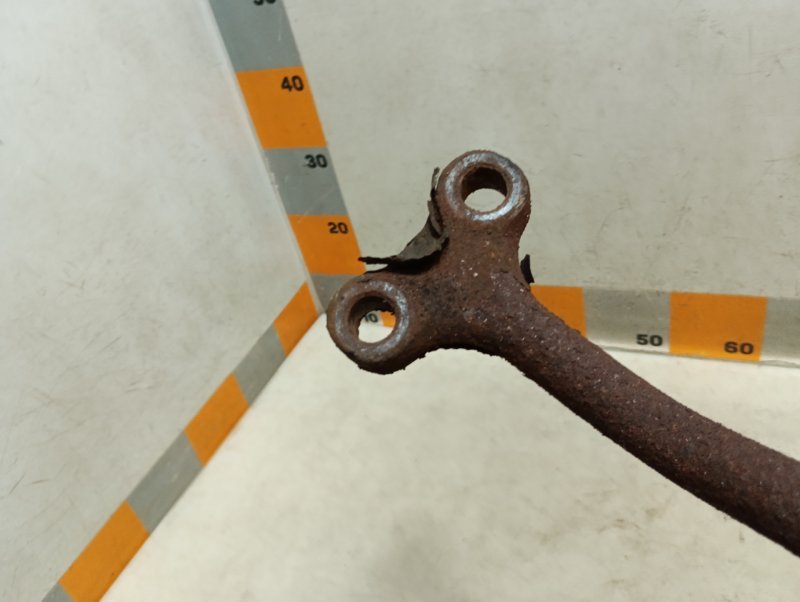 Стабилизатор задний