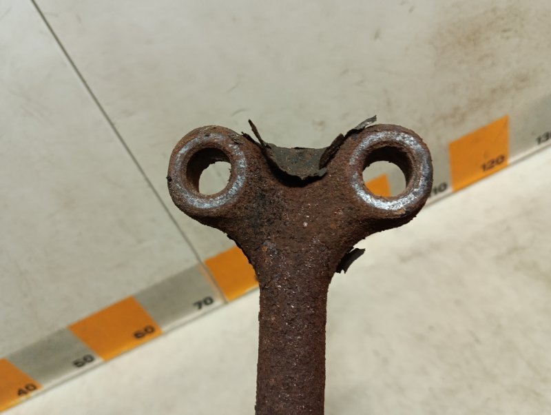 Стабилизатор задний