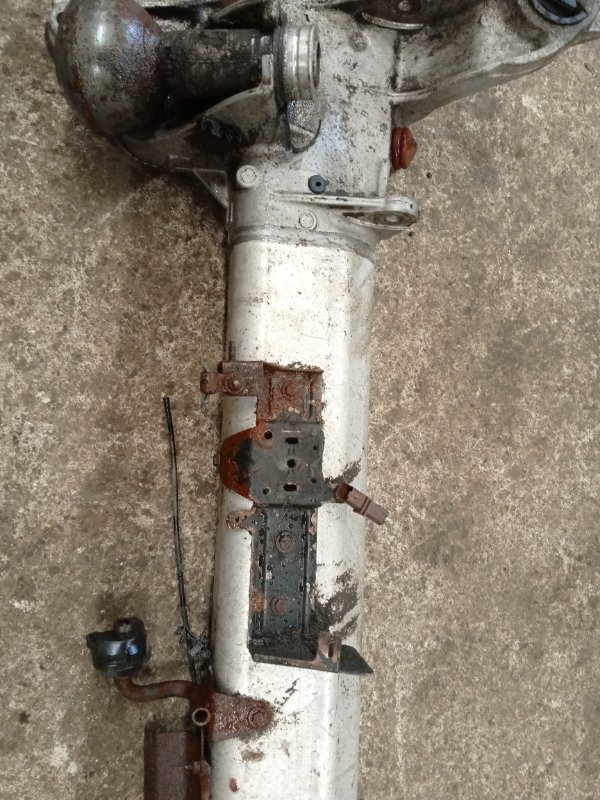 Балка задняя