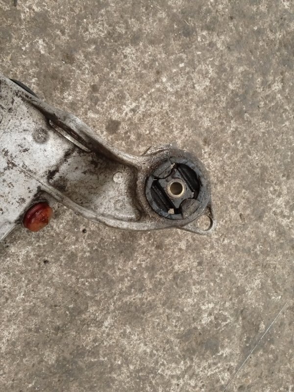 Балка задняя