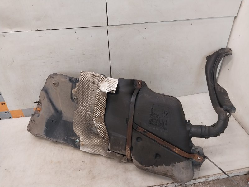 Бак топливный