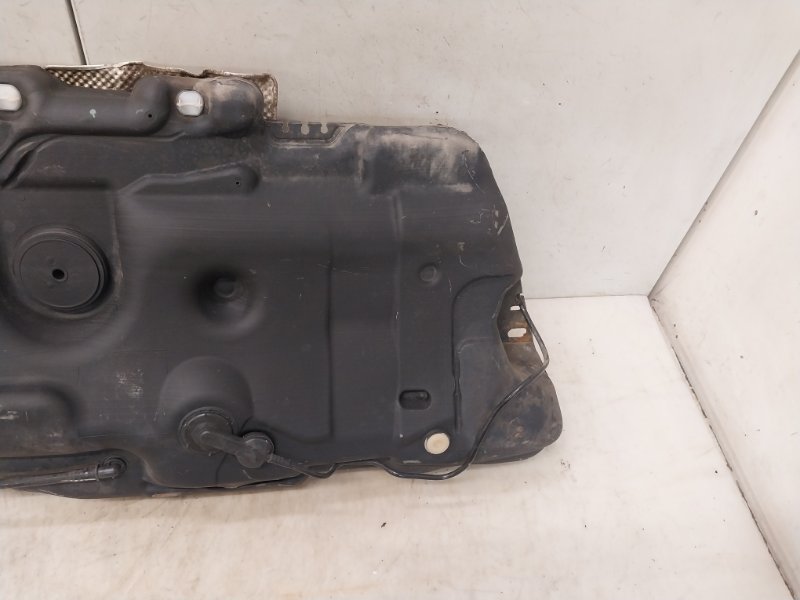 Бак топливный