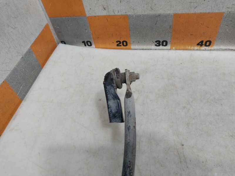 Стабилизатор задний