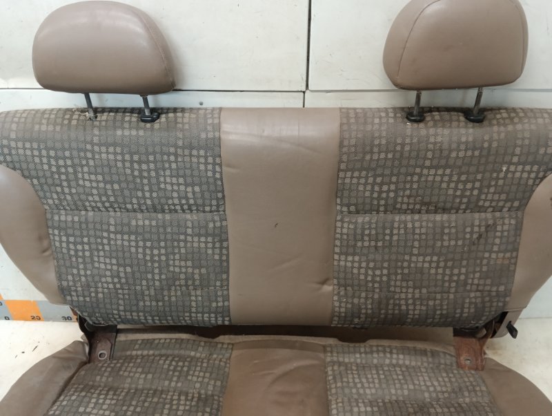 Сиденье салонное