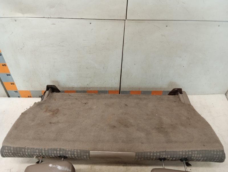 Сиденье салонное