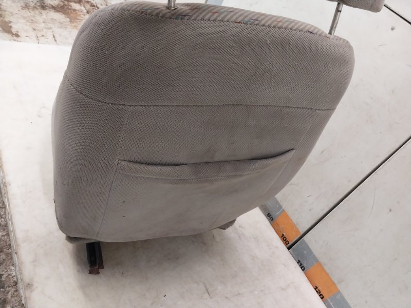 Сиденье переднее правое