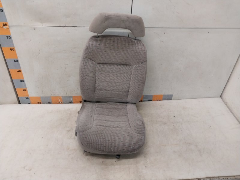 Сиденье переднее правое