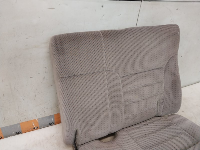 Сиденье салонное