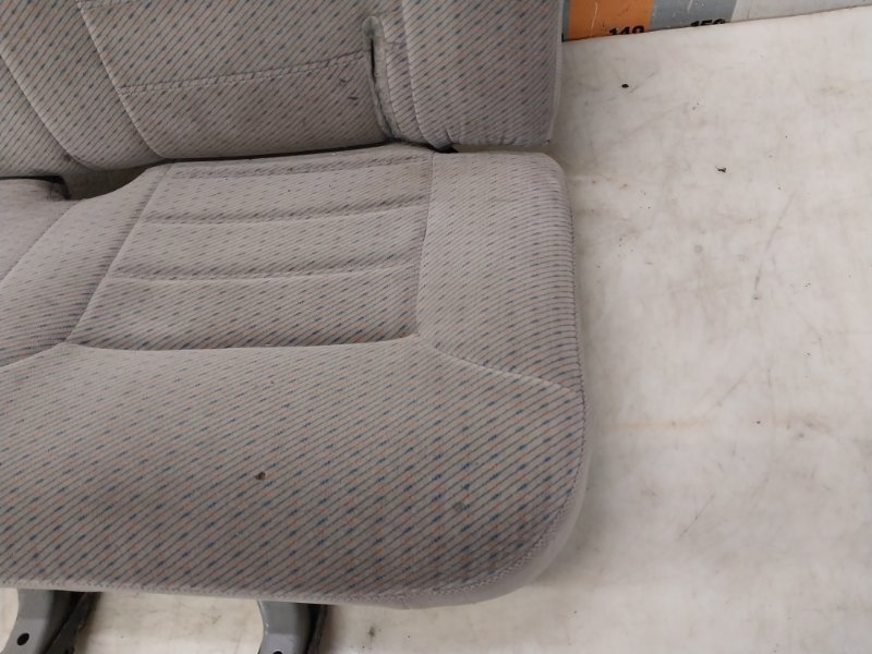 Сиденье салонное