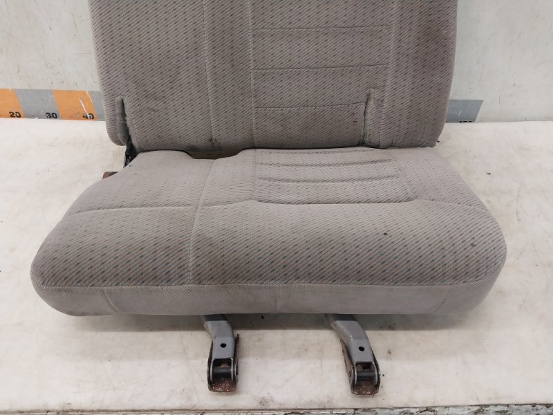 Сиденье салонное