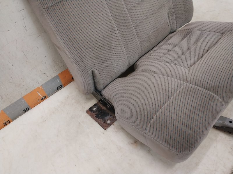 Сиденье салонное