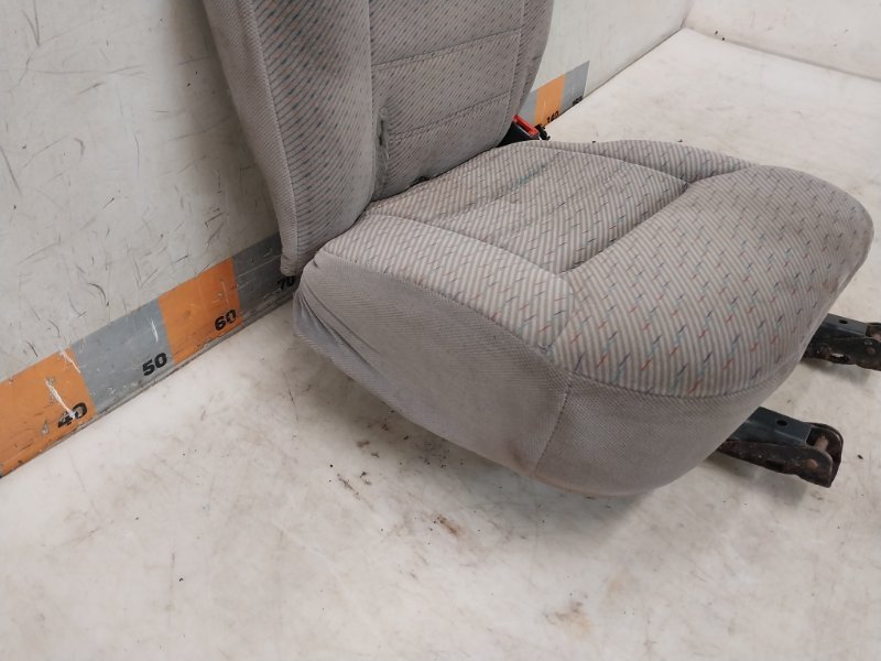 Сиденье салонное