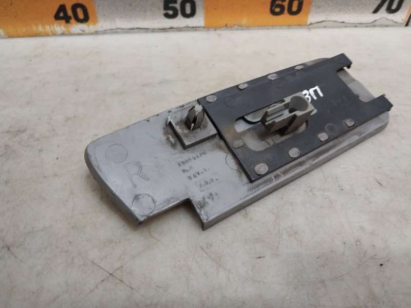 Накладка двери задней правой