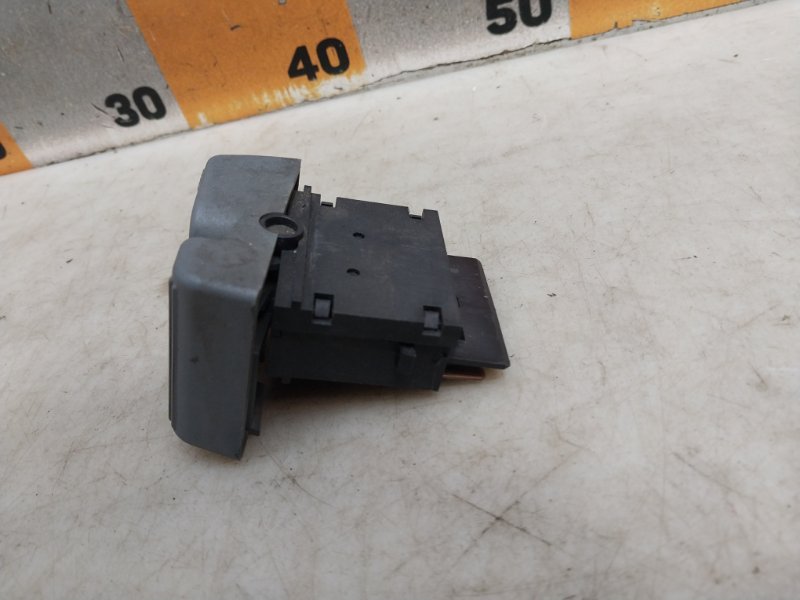 Переключатель света фар