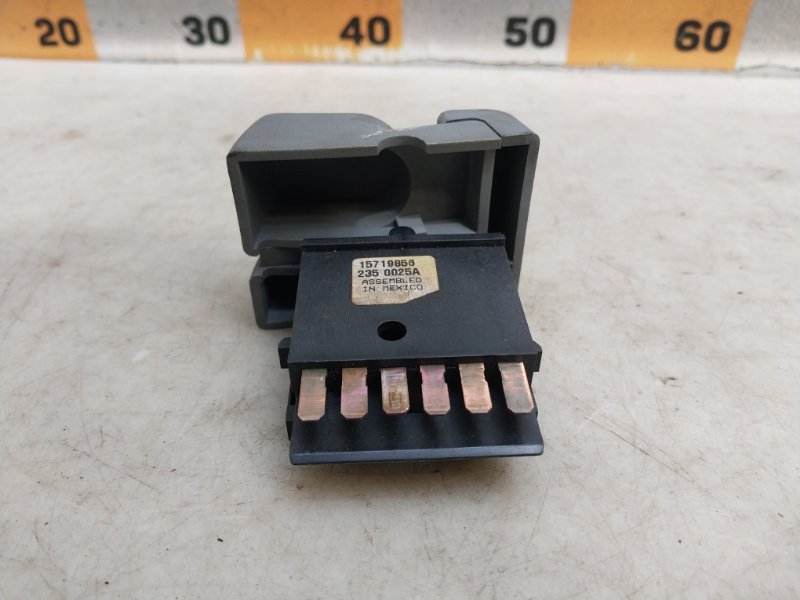 Переключатель света фар