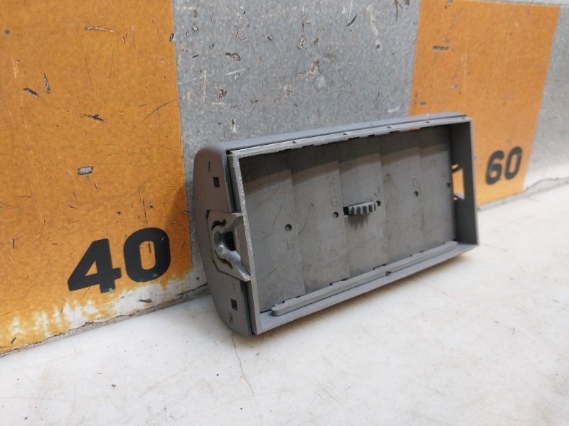 Дефлектор воздушный