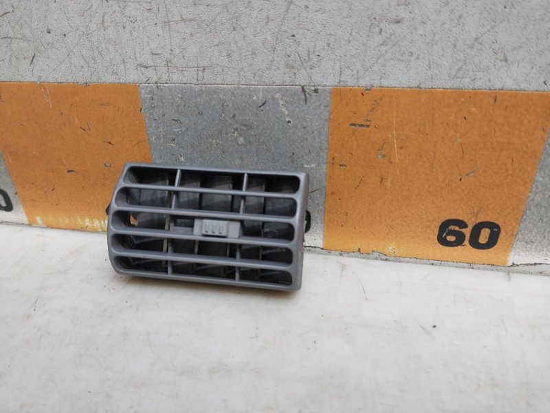 Дефлектор воздушный