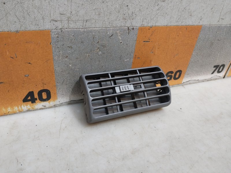 Дефлектор воздушный