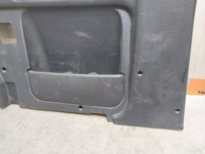 Обшивка багажника