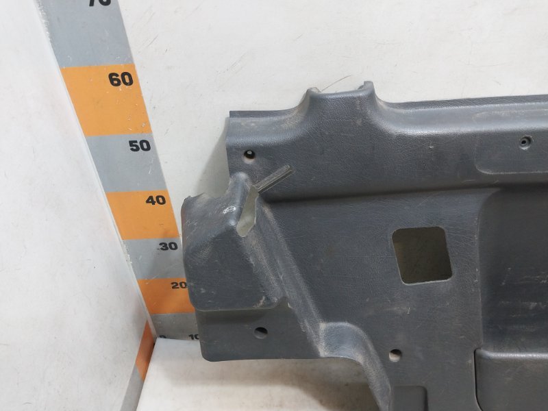 Обшивка багажника