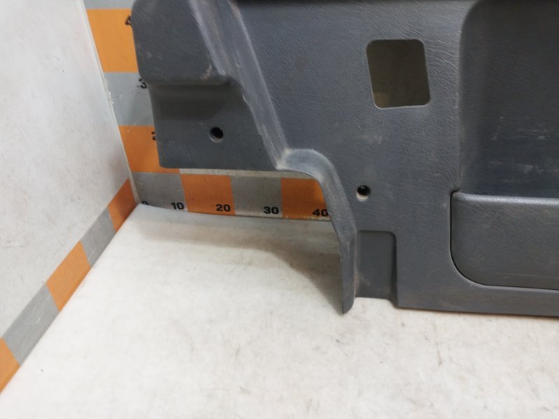 Обшивка багажника